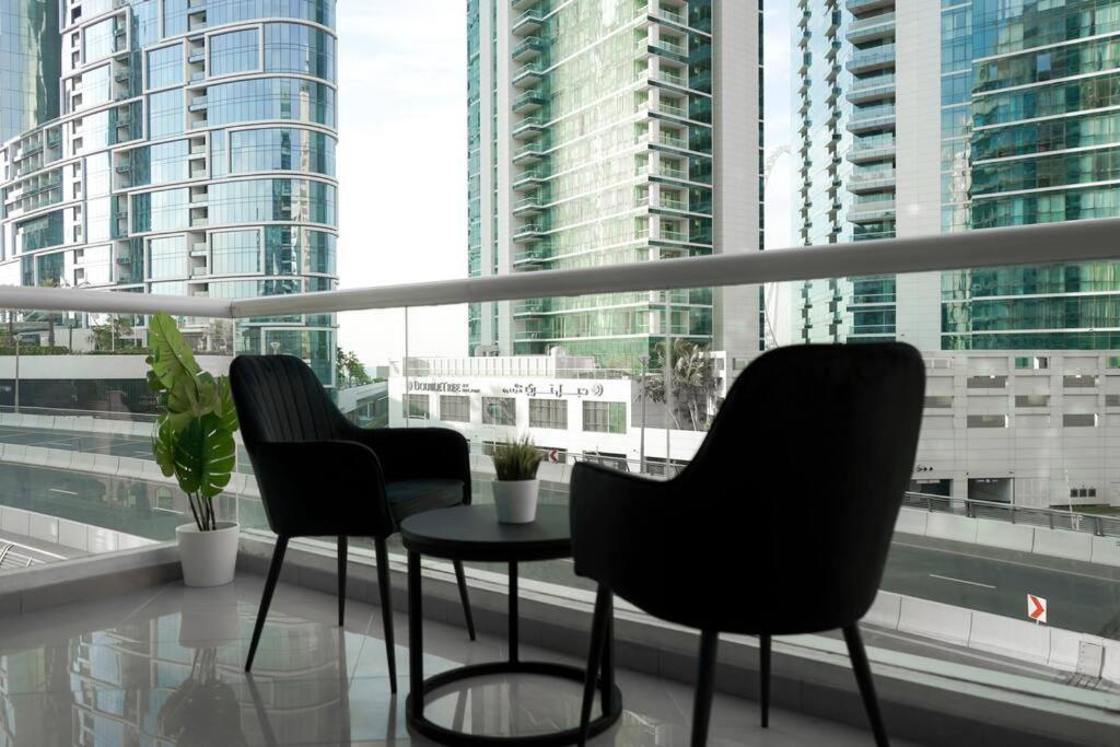 Step Into Serenity - Discover Modern Living In 1Br Apartment With Panoramic Views In Dubai Marina Near Jbr Walk, Beach And Bla Bla Club Exterior photo